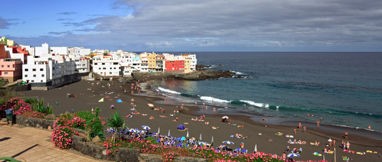 The black volcanic beach at Puerto de la Cruz