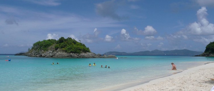 Unwind on the Five Islands peninsula
