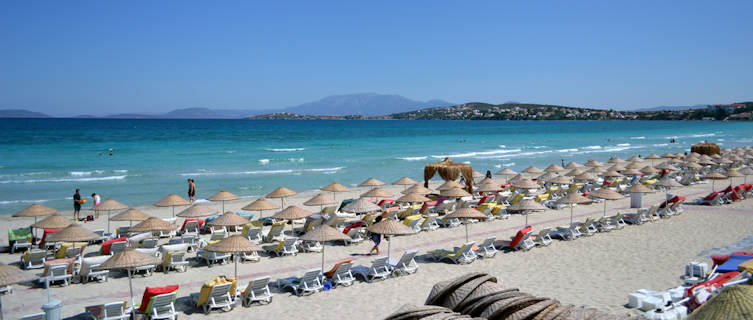 Secure a sunlounger on Cesme's expansive beach