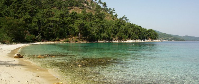 Great hiking trails lie close to the beautiful beaches of Thassos
