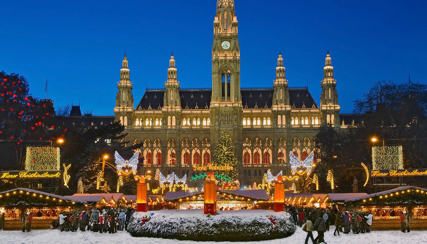 These Are The New Year & Christmas Markets Around The World Trending